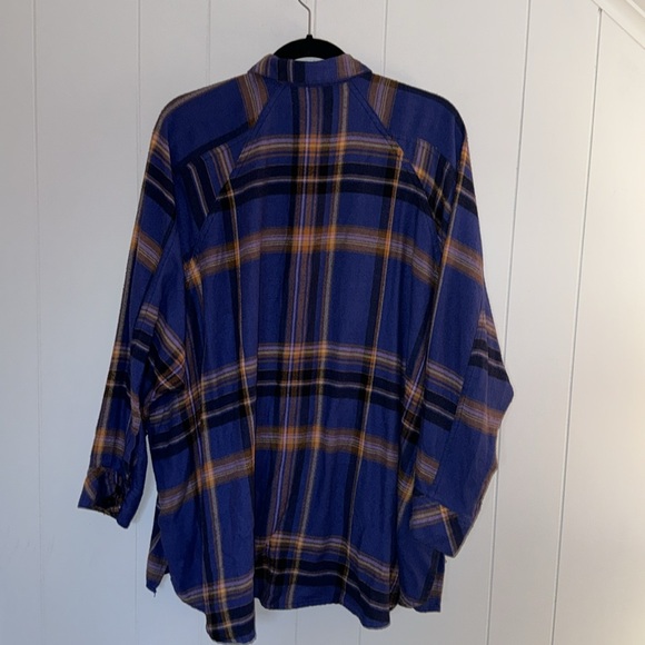 Urban Outfitters Plaid Flannel Button Down Top Size L - Picture 10 of 14